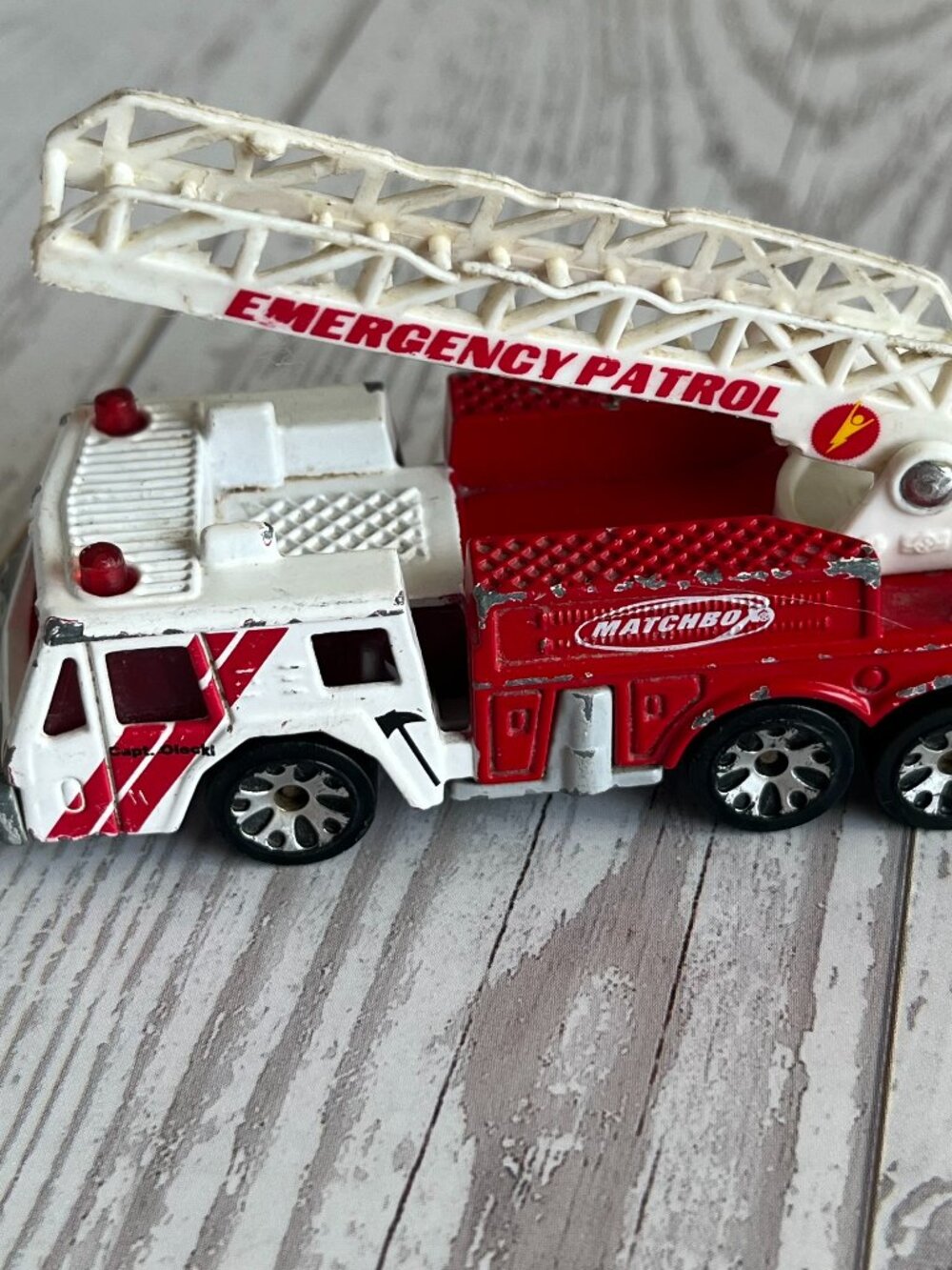 Matchbox Oshkosh L Series Fire Engine Truck Emergency Patrol 1982